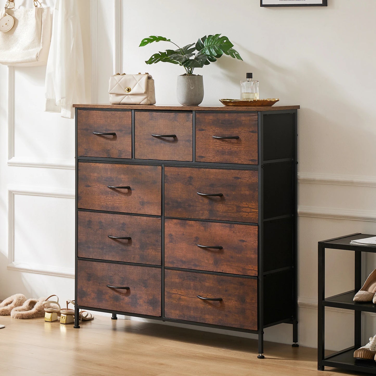 Dresser With 9 Drawers