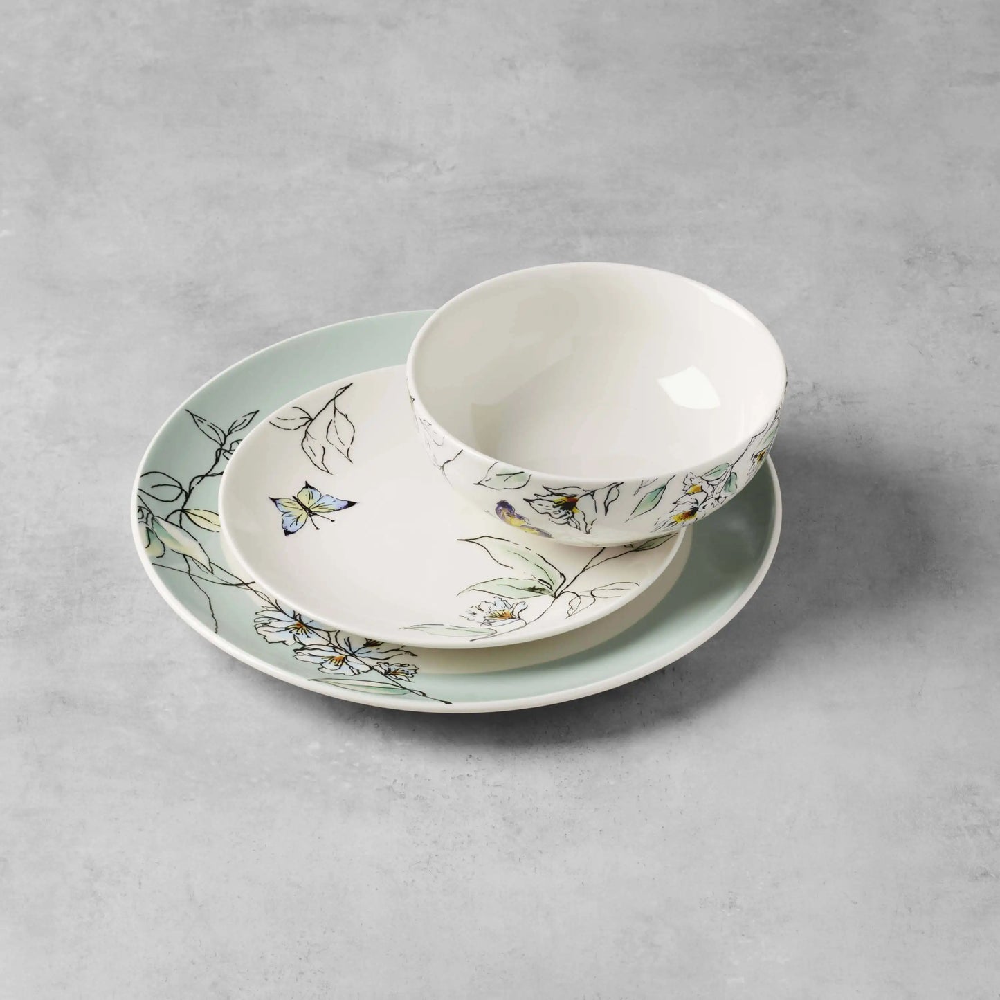 Dinnerware Set