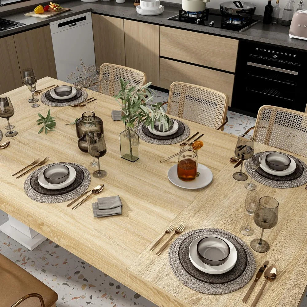 Dining Table w/Chairs